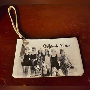 Vintage girlfriends matter at the beach graphic black and white wristlet wallet